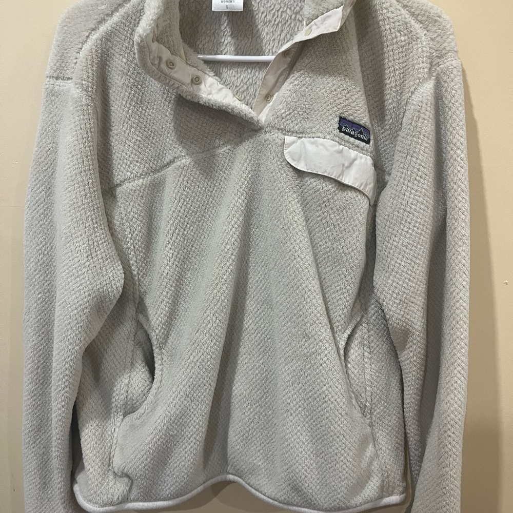 Patagonia Cream Fleece Jacket